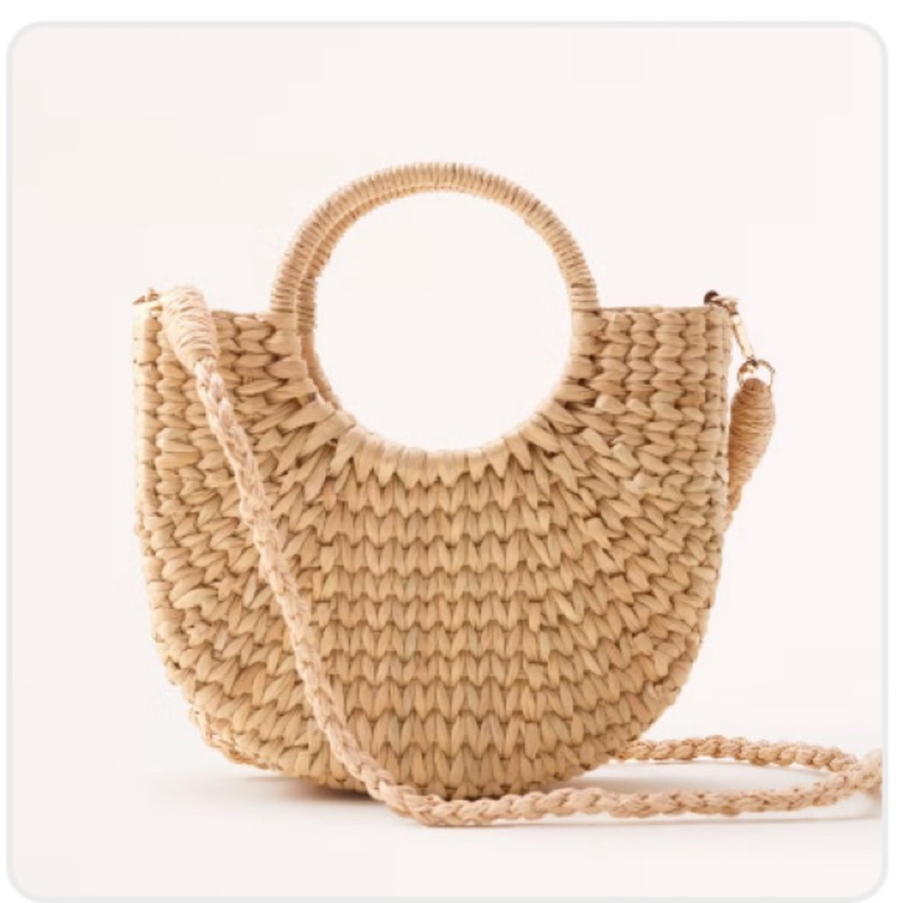 Structured Straw Bag
